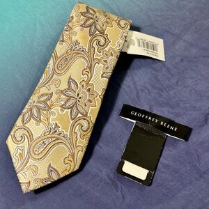 Geoffrey Beene Gold and Blue Paisley Print Neck Tie NWT